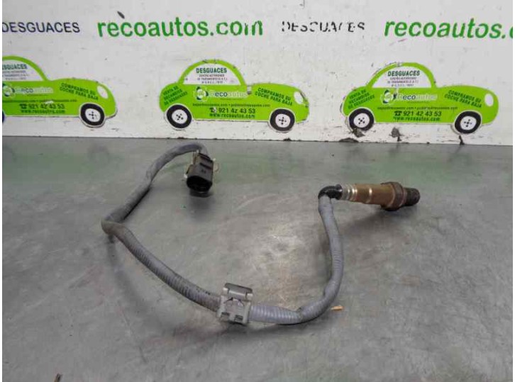 Replacement lambda sensor for Mercedes-Benz C-Class (W204) Saloon 2.1 CDi CAT OEM IAM reference 0075421618 0281004205 BOSCH