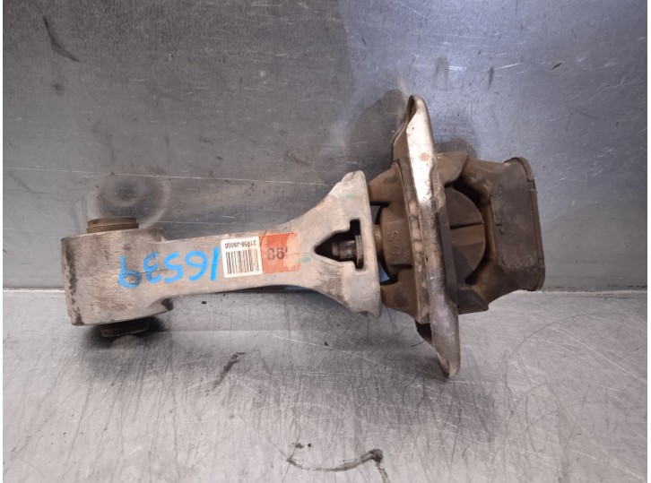 Recambio de soporte motor trasero para hyundai kona 1.0 tgdi cat referencia OEM IAM 21950J9000  