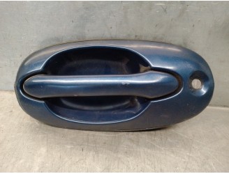 Recambio de maneta exterior delantera derecha para kia carnival ii 2.9 crdi lx referencia OEM IAM K53A58410 5 PUERTAS