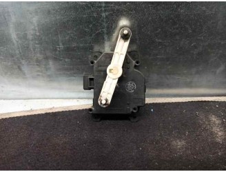 Recambio de motor calefaccion para toyota prius (nhw20) 1.5 cat referencia OEM IAM 8713047070 0638000240 DENSO