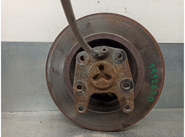 Recambio de mangueta trasera derecha para peugeot partner kombi 1.6 blue-hdi fap referencia OEM IAM 517637  