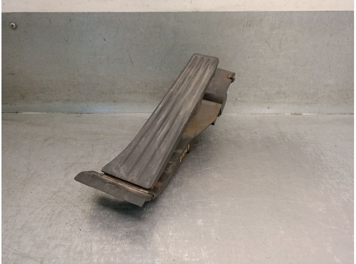 Recambio de potenciometro pedal para bmw serie 3 compact (e46) 1.8 16v referencia OEM IAM 35416762481 35426786281 