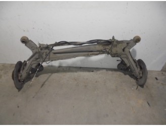 Recambio de puente trasero para volvo c70 cabriolet 2.3 20v turbo cat referencia OEM IAM 3737525 PARA DISCOS 5 AGUJEROS BURRA 15