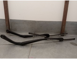 Recambio de brazo limpia delantero derecho para bmw 3 coupé (e92) 320 d referencia OEM IAM 61619449914  61619449916