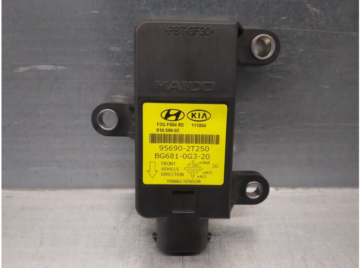 Recambio de modulo electronico para kia rio 1.4 crdi cat referencia OEM IAM 956902T250 