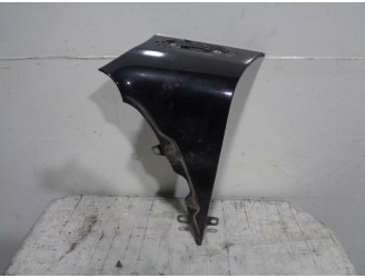 Recambio de aleta delantera izquierda para ssangyong korando 2.9 turbodiesel cat referencia OEM IAM 5183006100 NEGRA 