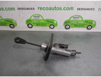 Recambio de bomba embrague para hyundai i30cw 1.6 crdi cat referencia OEM IAM   
