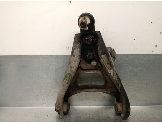 Recambio de brazo suspension inferior delantero derecho para renault 5 (b/c40) 1.4 referencia OEM IAM 7700783456 7700783456 