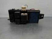 Recambio de caja reles / fusibles para mitsubishi carisma berina 5 (da0) 1.8 16v cat referencia OEM IAM MB953355 