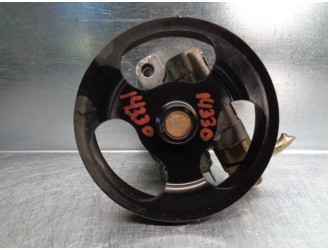 Recambio de bomba servodireccion para mazda 3 berlina (bk) 1.6 16v cat referencia OEM IAM BN9R32600C KYB