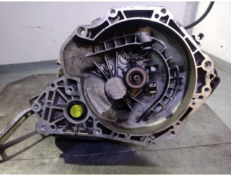 Recambio de caja cambios para opel corsa c 1.4 16v referencia OEM IAM F13C374 700871 B27932F13C374