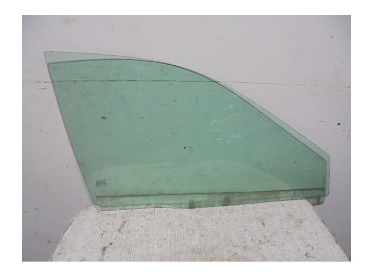 Recambio de luna delantera derecha para volvo s40 berlina 2.0 turbo cat referencia OEM IAM  43R00022 DOT32M44AS2