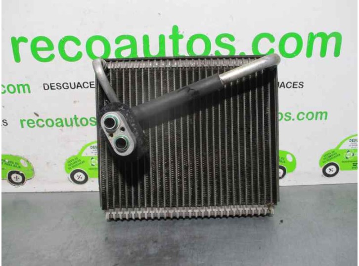 Recambio de evaporador aire acondicionado para hyundai i30cw 1.6 crdi cat referencia OEM IAM 