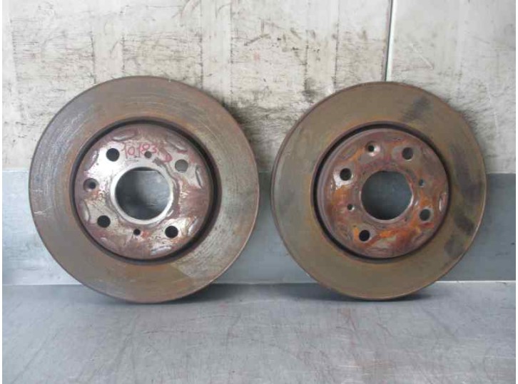 Replacement front brake disc for Peugeot 107 1.0 CAT (384F) OEM IAM reference DF4469 060617 TRW