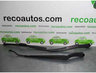 Recambio de brazo limpia delantero derecho para hyundai i30cw 1.6 crdi cat referencia OEM IAM 983212L010  