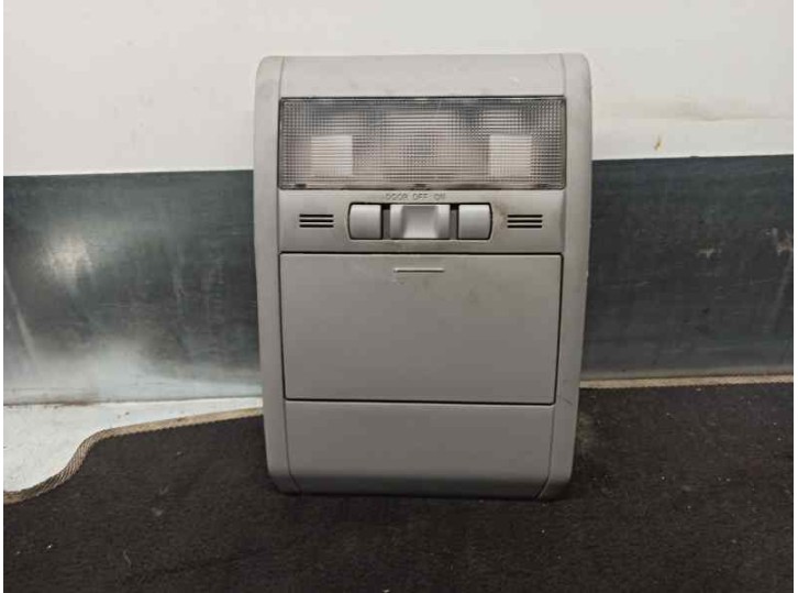 Recambio de luz interior para toyota prius (nhw20) 1.5 cat referencia OEM IAM 1D111022G  