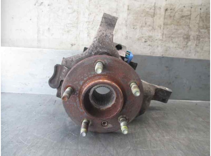 Recambio de mangueta delantera derecha para chevrolet trans sport 3.4 v6 cat referencia OEM IAM 23127630  