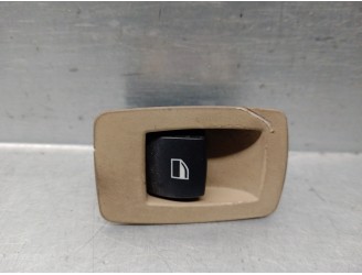 Recambio de mando elevalunas delantero derecho para bmw serie 3 touring (e91) 2.0 16v diesel referencia OEM IAM 15979800095 3 PI