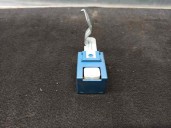 Recambio de modulo electronico para toyota prius (nhw20) 1.5 cat referencia OEM IAM 8594047010 0521003082 DENSO