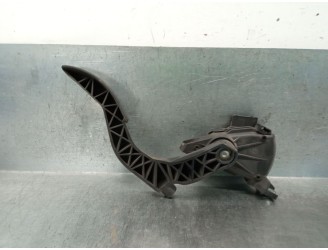 Recambio de potenciometro pedal para audi a4 berlina (8e) 1.9 tdi referencia OEM IAM 8EI721523 8E1721523F 6PV00837601