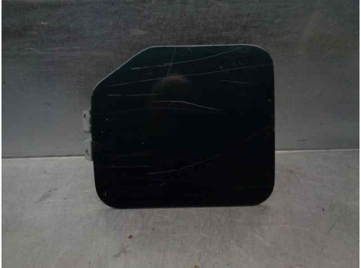 Recambio de tapa exterior combustible para mitsubishi space wagon (n30/n40) 2.0 16v cat referencia OEM IAM   