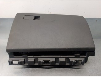 Recambio de guantera para hyundai i30 fastback 2.0 tgdi cat referencia OEM IAM 84511G4000 