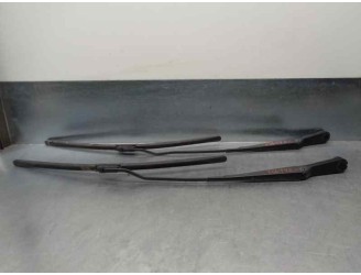 Recambio de brazo limpia delantero derecho para land rover freelander (ln) 2.0 td4 cat referencia OEM IAM DKB103030 