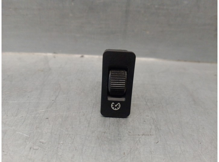 Recambio de mando para bmw serie 5 berlina (e39) 2.5 24v cat referencia OEM IAM 61318360461 21318000 