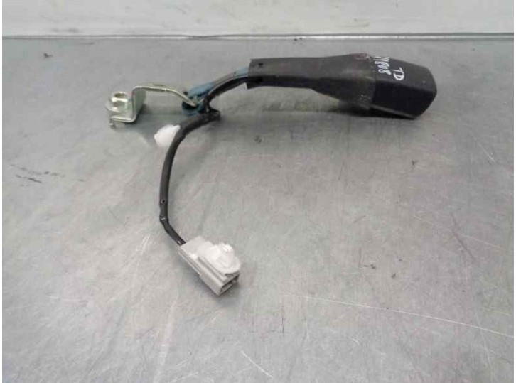 Recambio de enganche cinturon para lexus ct 1.8 16v cat (híbrido) referencia OEM IAM 7338076060C0  