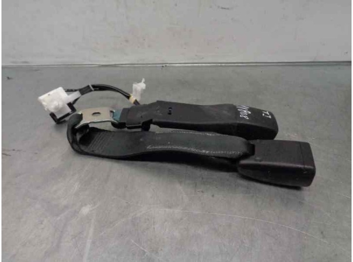 Recambio de enganche cinturon para lexus ct 1.8 16v cat (híbrido) referencia OEM IAM 7348076060C0 7348076060C0 
