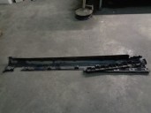 Recambio de spoiler talonera lateral izquierda para mercedes-benz clase m (w164) 3.0 cdi cat referencia OEM IAM A1646900740 