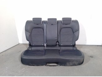 Recambio de asientos traseros para renault captur ii referencia OEM IAM 886017809R  