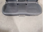 Recambio de asientos traseros para renault captur ii referencia OEM IAM 886017809R  