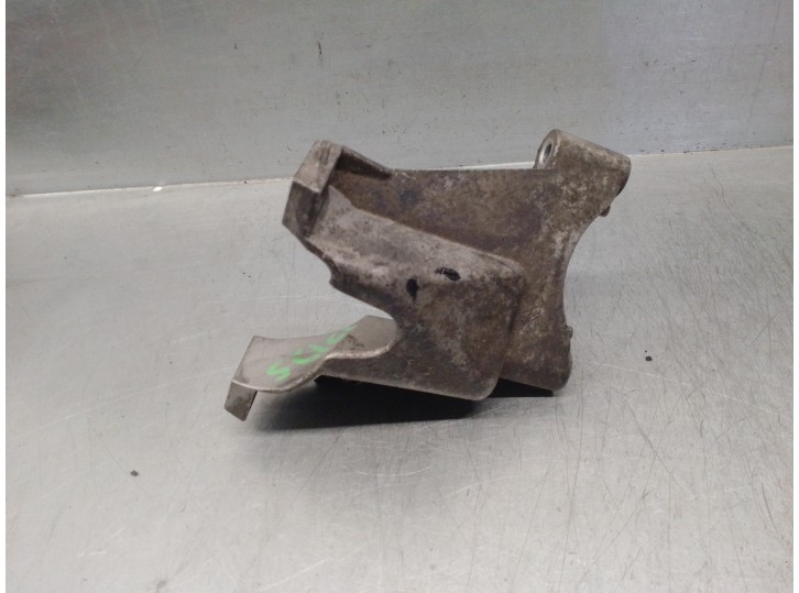 Replacement engine mount for Peugeot 307 break / SW (S1) SW Pack OEM IAM reference 9638770480 