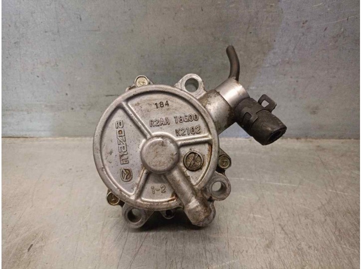 Replacement brake booster / vacuum pump for Mazda CX-7 (ER) 2.2 turbodiesel cat OEM IAM reference R2AA18G00 