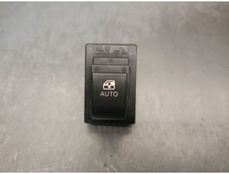 Recambio de mando elevalunas delantero derecho para kia pro cee´d (ed) 2.0 crdi 140 referencia OEM IAM 935751H100 935751H100 