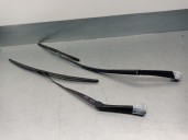 Recambio de brazo limpia delantero derecho para kia stonic (yb) 1.0 t-gdi referencia OEM IAM 98321H8000  