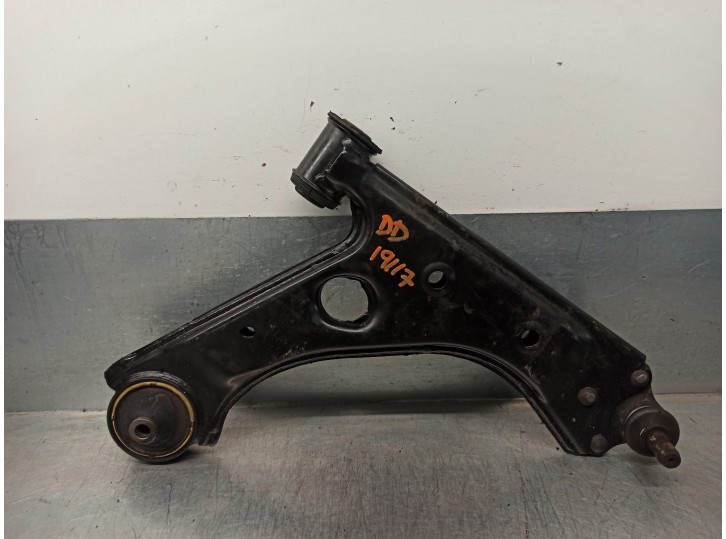 Recambio de brazo suspension inferior delantero derecho para opel corsa e selective referencia OEM IAM 352543 