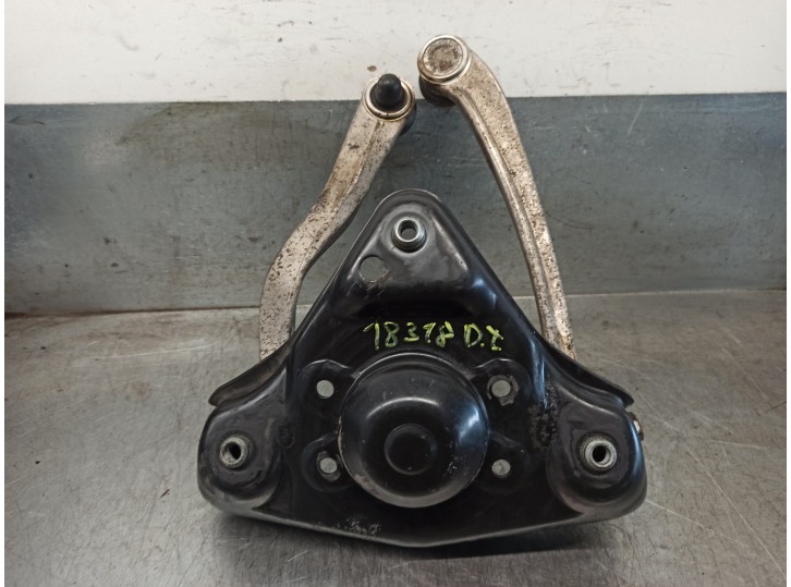Replacement front left shock absorber top mount for Seat Altea (5P1) 2.0 TDI OEM IAM reference 8D0412391B 