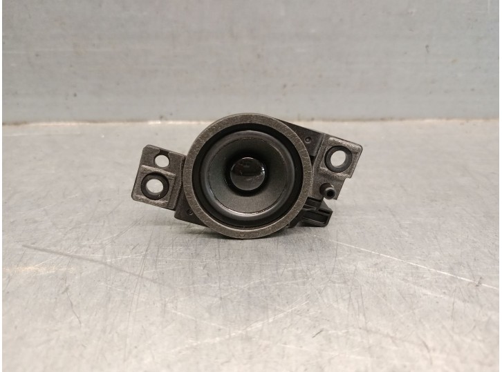 Recambio de altavoz/altavoces para mazda 3 hatchback (bp) 2.0 skyactiv-g m hybrid referencia OEM IAM BDGF66B60 