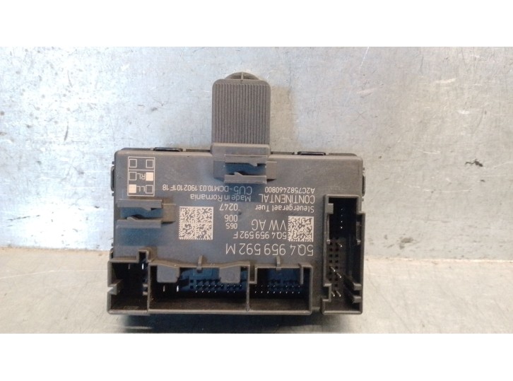 Recambio de modulo confort para seat leon (5f1) 1.5 tgi referencia OEM IAM 5Q4959592F  A2C7582460800 CONTINENTAL