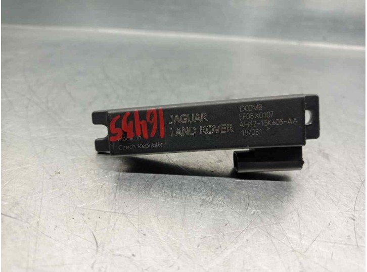 Recambio de antena para jaguar xf 2.2 diesel cat referencia OEM IAM AH4215K603AA 5E08X0107 
