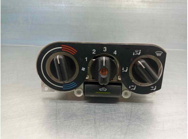 Recambio de mando calefaccion / aire acondicionado para opel astra f berlina 1.6 cat referencia OEM IAM 90360130 