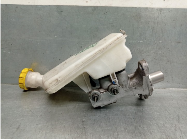 Recambio de bomba freno para citroën c4 cactus 1.2 vti 82 referencia OEM IAM 32069745  