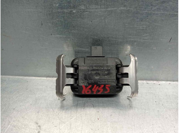 Recambio de sensor lluvia para jaguar xf 2.2 diesel cat referencia OEM IAM 8X2317D547CA 321934000 TRW