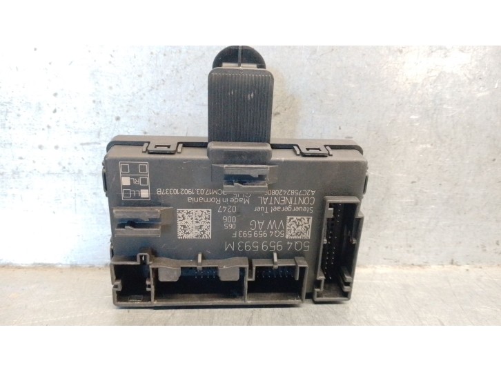 Recambio de modulo confort para seat leon (5f1) 1.5 tgi referencia OEM IAM 5Q4959593F  A2C7582420800 CONTINENTAL