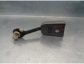 Recambio de enganche cinturon para lancia lancia y 1.2 cat referencia OEM IAM 10438580  DEL IZQ.