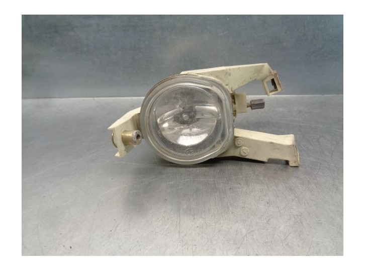 Recambio de faro antiniebla izquierdo para lancia lancia y 1.2 cat referencia OEM IAM 37470748  