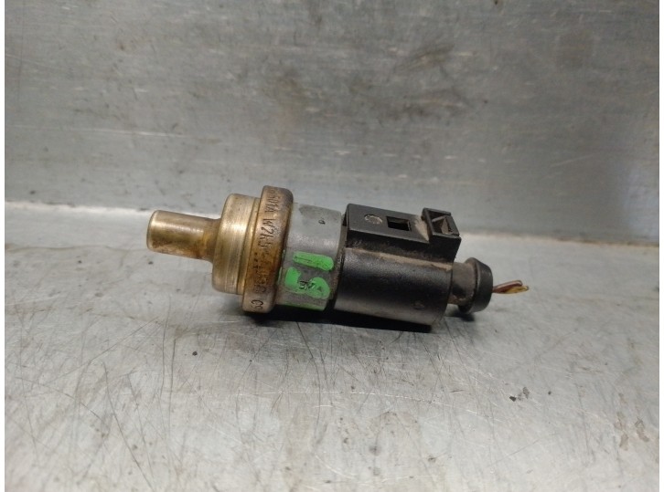 Replacement sensor for Audi A3 (8P) 1.9 TDi OEM IAM reference 06A919501A 06A919501A 