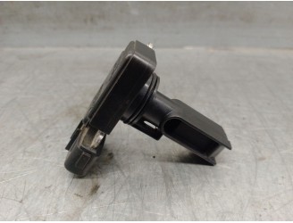 Recambio de caudalimetro para toyota corolla (_e12_) 2.0 d-4d (cde120r_, cde120l_) referencia OEM IAM 2220427010  AFH70M23 HITAC